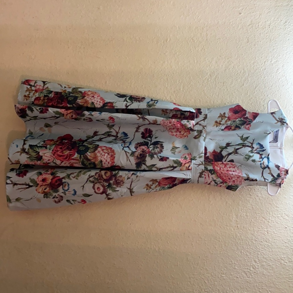 Aizhe dress